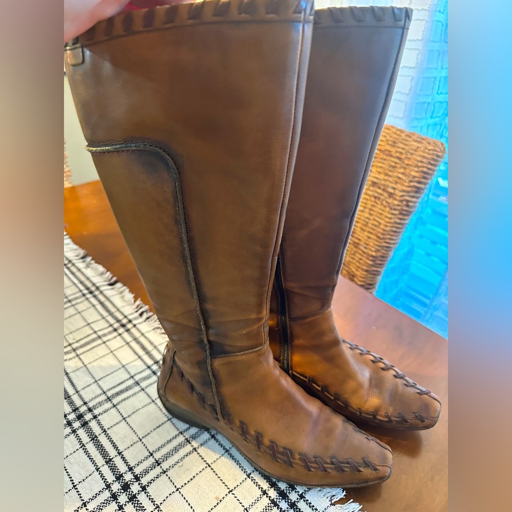 Pikolinos vintage fine leather handcrafted boots